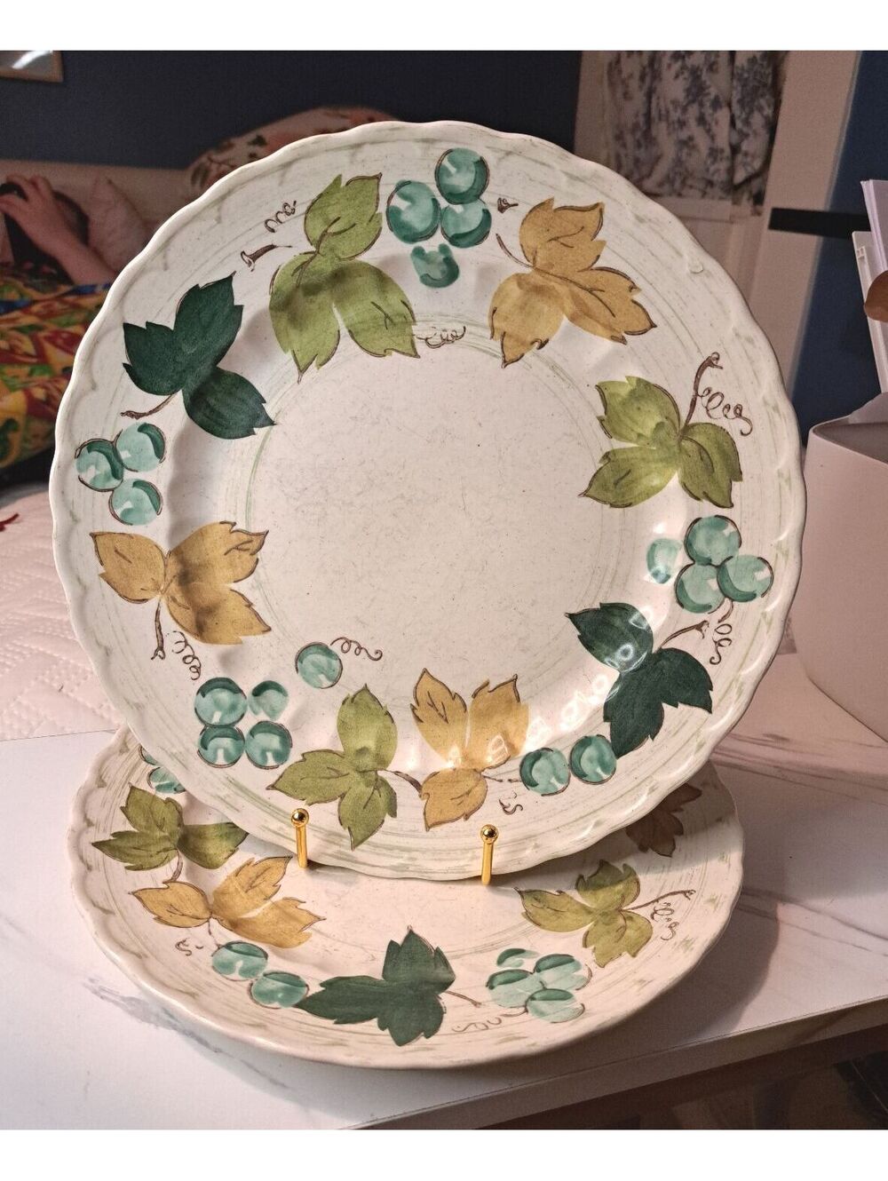 Vintage Set of 2 Metlox Pottery Vineyard Vernon Ware Dinner Plates 10.75"